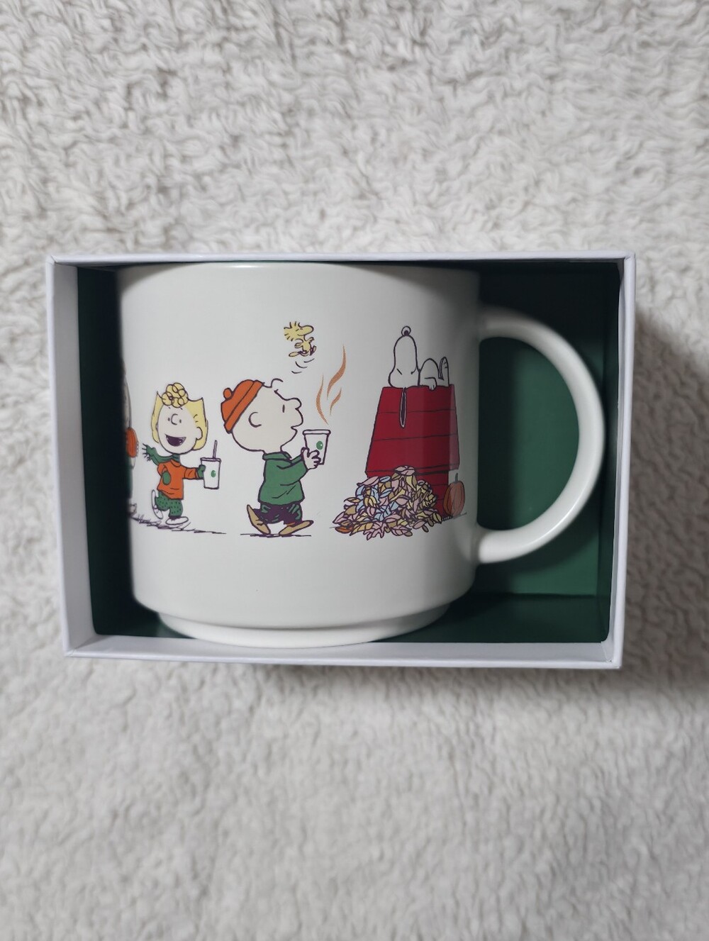 Starbucks Peanuts Snoopy Mug